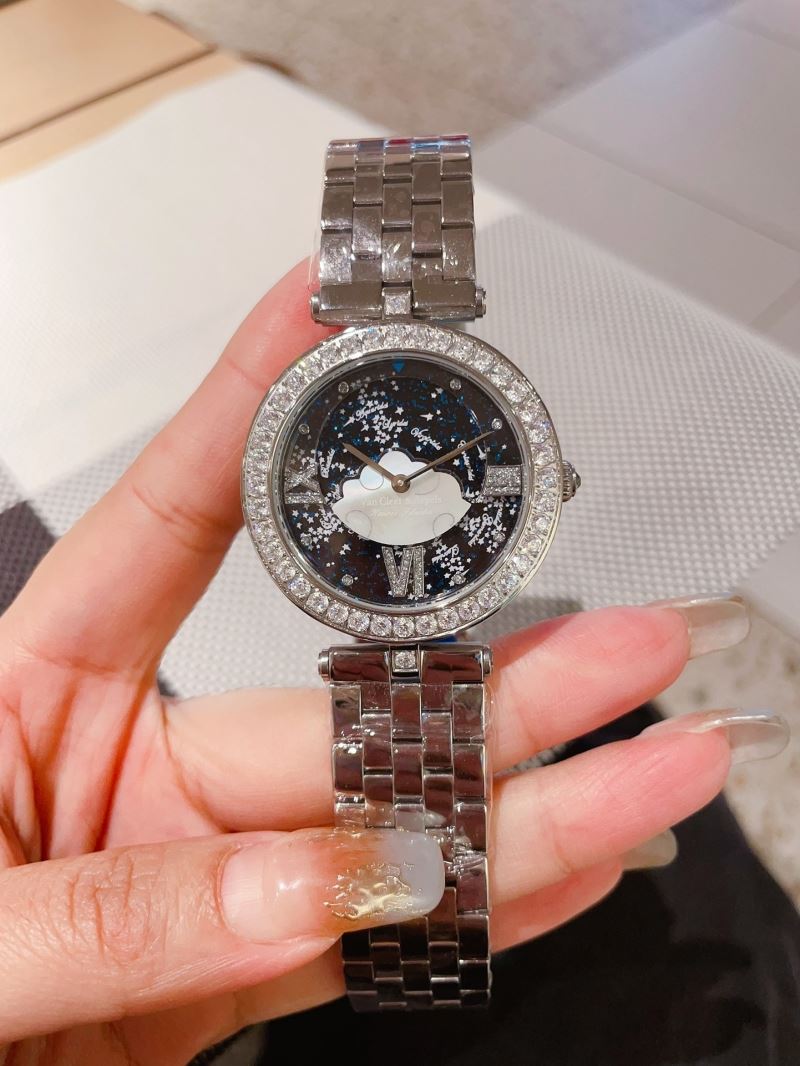 VAN CLEEF & ARPELS Watches